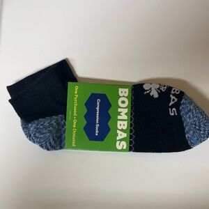 NWT Bombas Women's Everyday Compression Ankle Socks in Black Blue Large 11-13